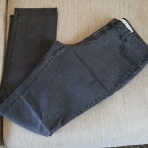 DKNY Skinny Jeans size 14 Great used condition